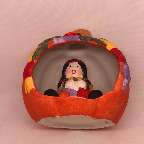 Thanksgiving Pumpkin Table Decoration Indian Woman 🦃 🎃 - Picture 5 of 5